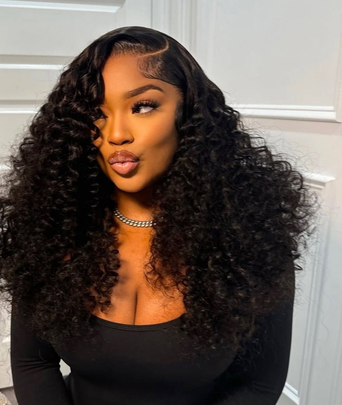 Divine wig